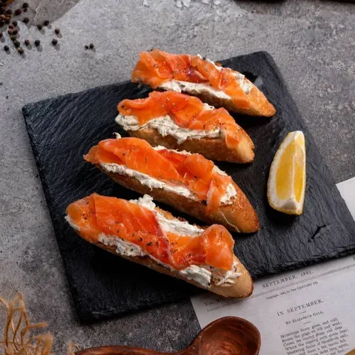Bruschette cu somon